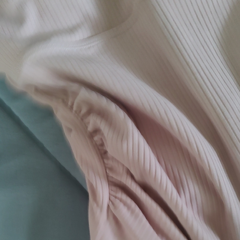 Peach Ribbed Button-Front Tank Top - Picture 4 of 7